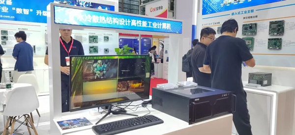 華北工控水冷散熱結(jié)構(gòu)設(shè)計(jì)高性能工業(yè)計(jì)算機(jī)